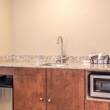 Comfort Inn & Suites Piqua-Near Troy-I75 Exteriör bild
