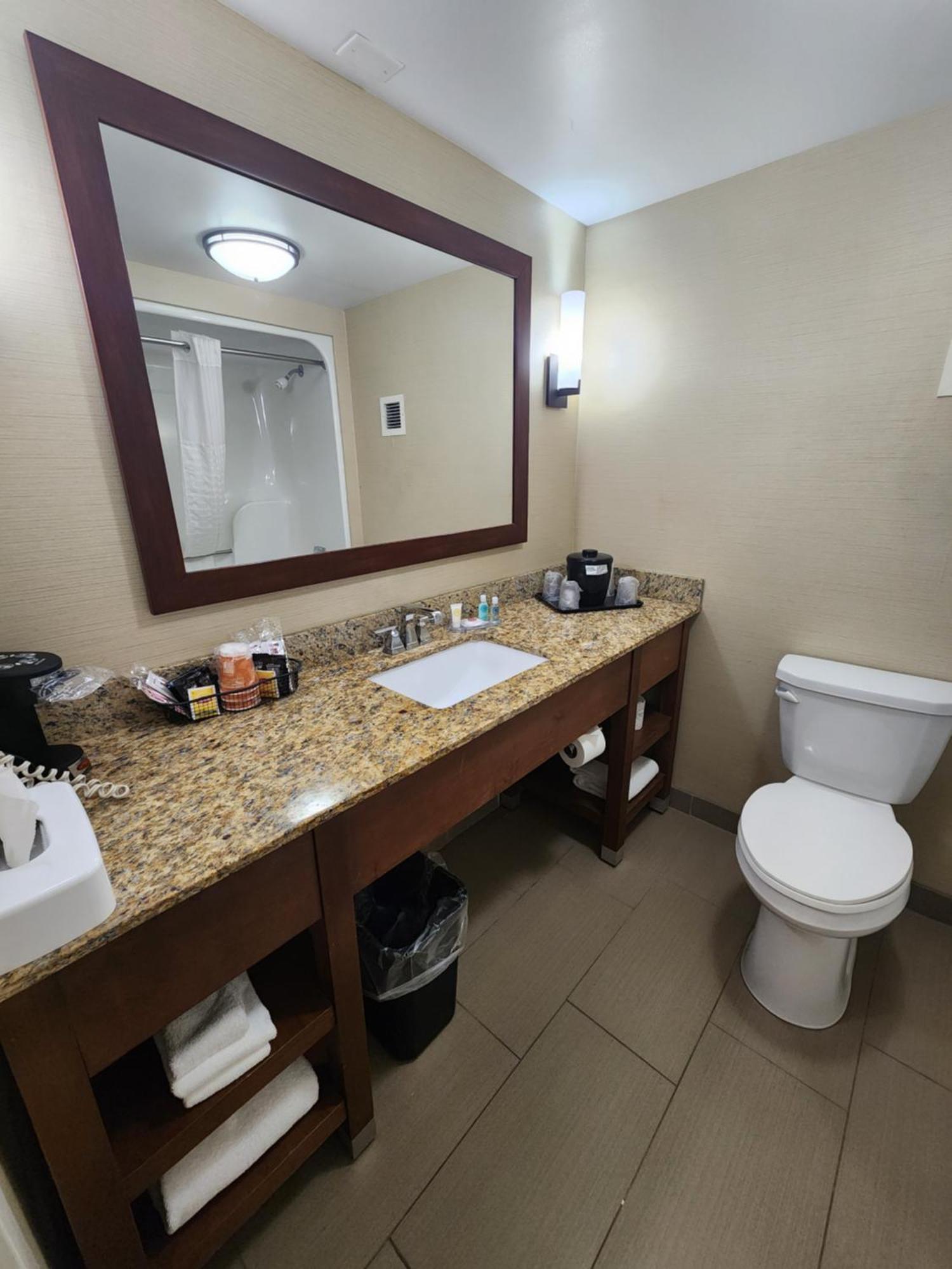 Comfort Inn & Suites Piqua-Near Troy-I75 Exteriör bild